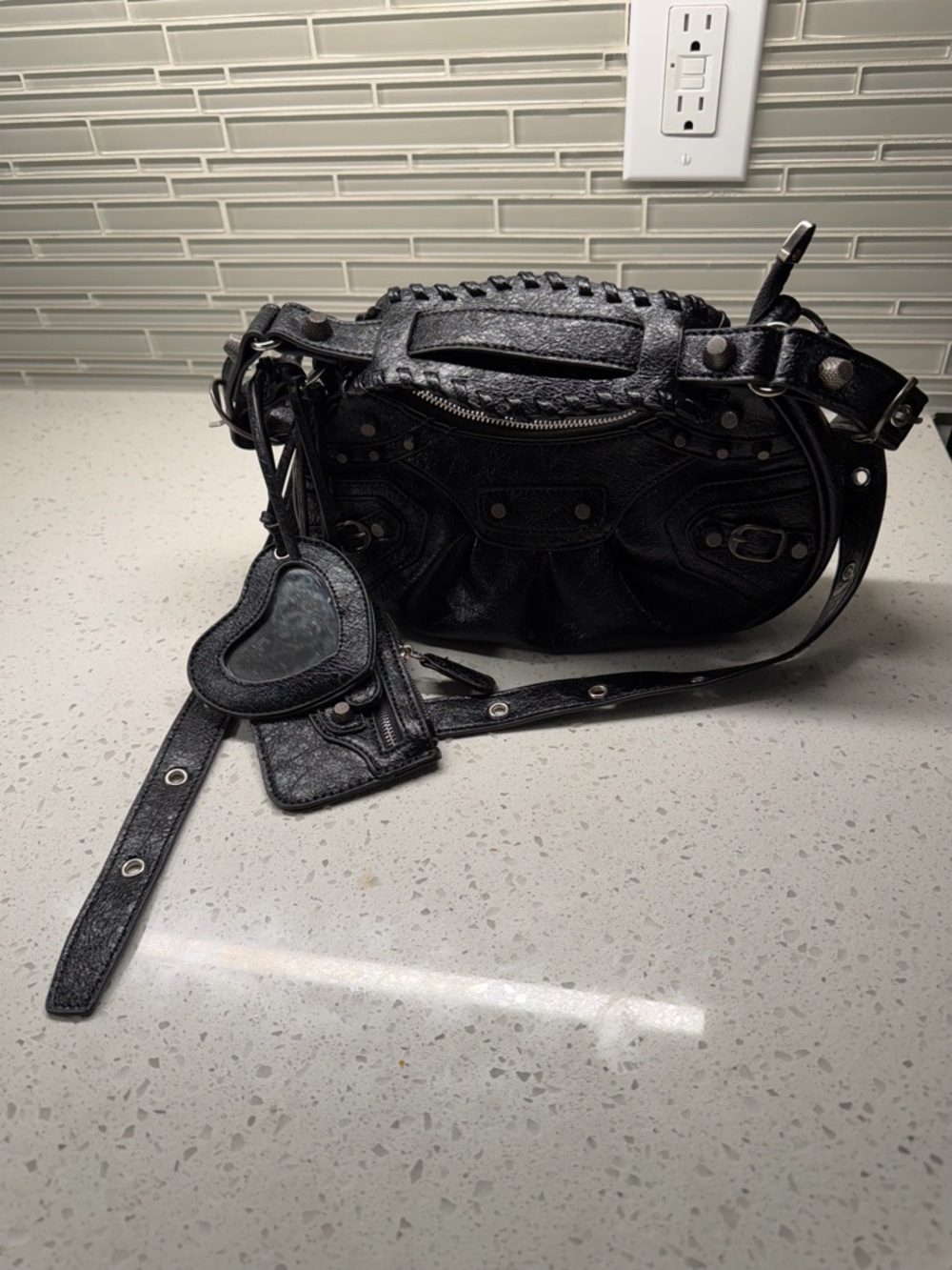 Balenciaga Le Cagole XS Shoulder Bag with Mirror Charm - Picture 5 of 7